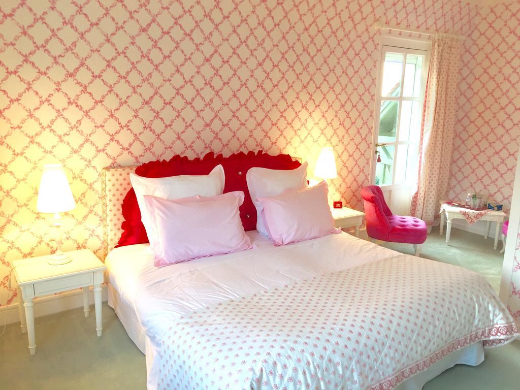 Manoir De Benerville Bed & Breakfast Довил Екстериор снимка