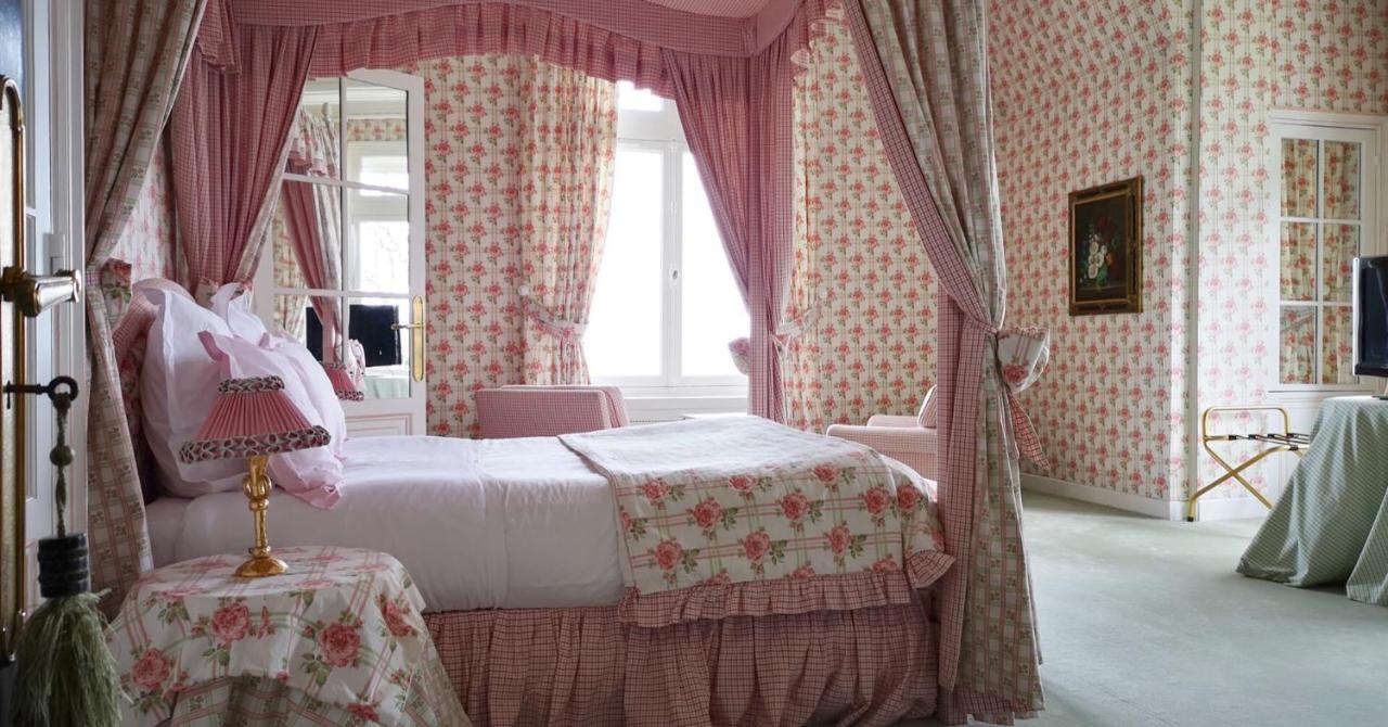 Manoir De Benerville Bed & Breakfast Довил Екстериор снимка