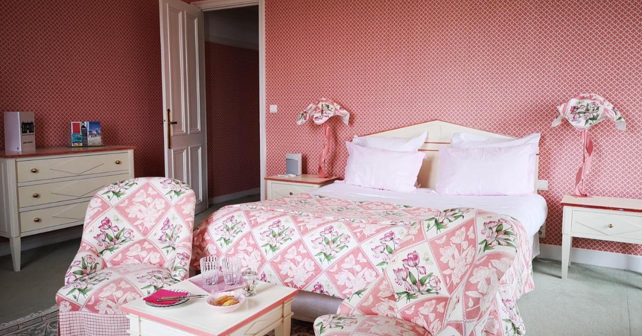 Manoir De Benerville Bed & Breakfast Довил Екстериор снимка